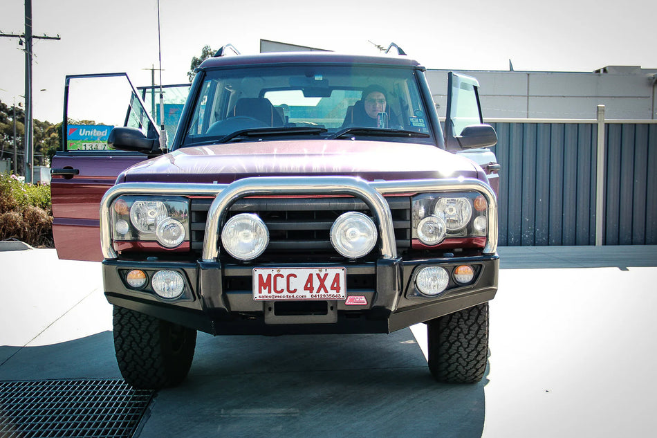 MCC 4x4 Falcon Bullbar for Land Rover Discovery 1 & 2 (1989-2004)