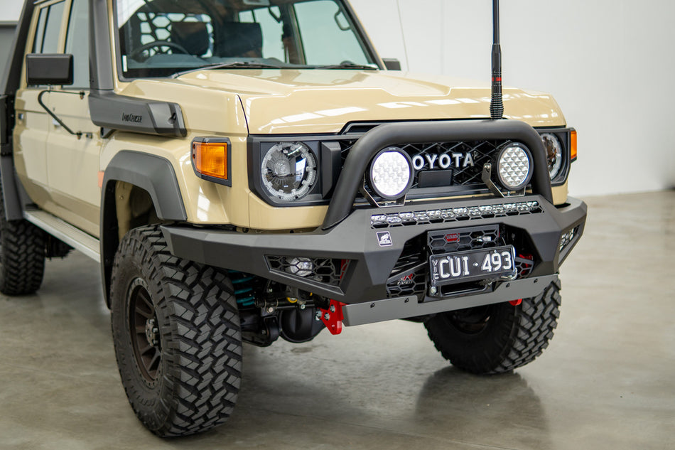 Offroad Animal Predator Bullbar for Toyota Landcruiser 76/78/79 Series (2024 on)