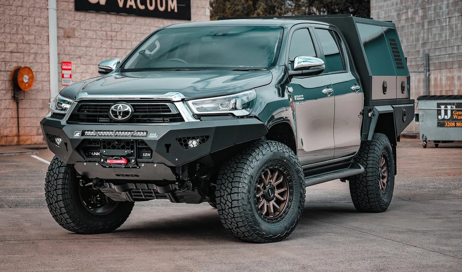 Offroad Animal Predator Bullbar for Toyota Hilux N80 (2020-2025)