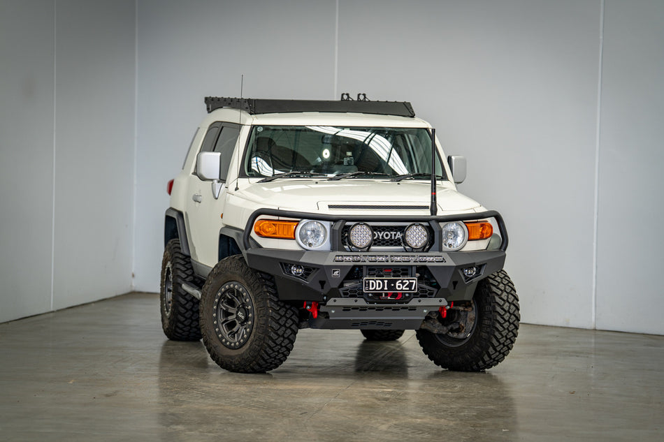 Offroad Animal Toro Bullbar for Toyota FJ Cruiser (2011-2016)