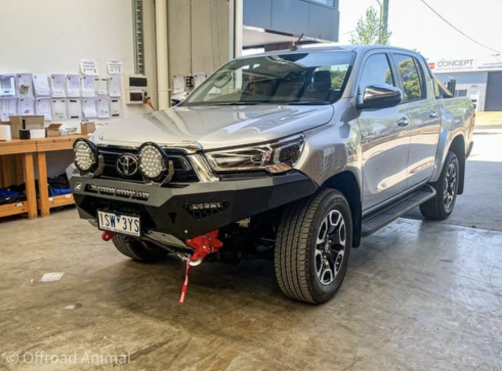 2020 toyota hilux bullbar deals